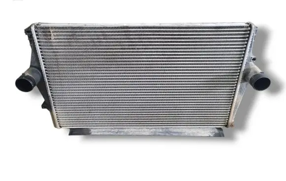 Volvo XC70 Intercooler radiator