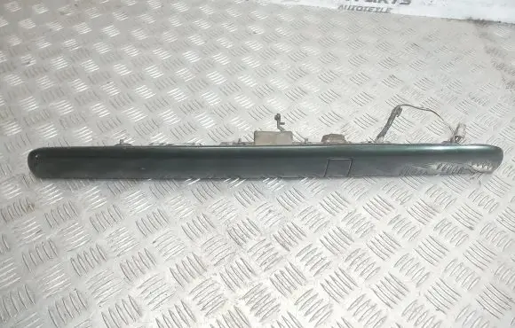 Volvo S70 V70 V70 XC Trunk door license plate light bar 9152287