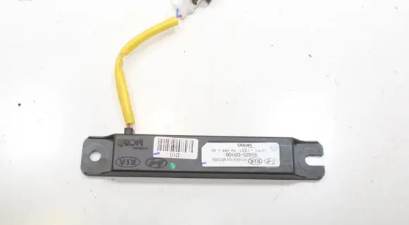 KIA Sportage Keyless system antenna 95420D9100