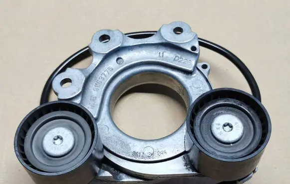 BMW X1 U11 Timing belt tensioner pulley 7952896DANEK 7952896