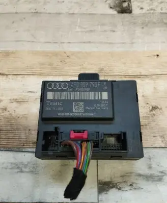 Audi A6 S6 C6 4F Door control unit/module 4F0959795F 4F0959795