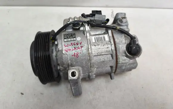 Nissan Qashqai Air conditioning (A/C) compressor (pump) 926004EB0A