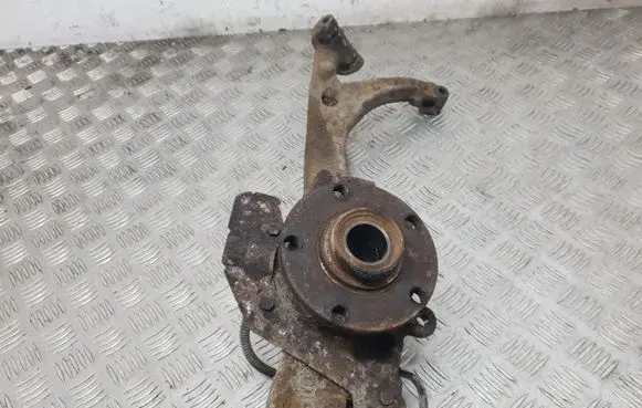 Audi A6 S6 C5 4B Front wheel hub spindle knuckle