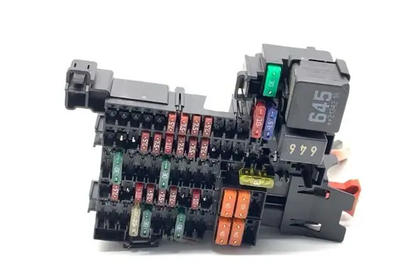 Skoda Octavia Mk4 Fuse box set 5WA937615