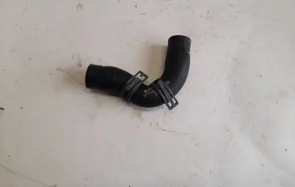 Audi A4 S4 B9 Engine coolant pipe/hose 8W1819372A