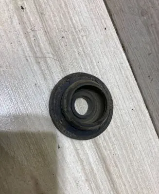 Ford Fiesta Radiator mount bracket 