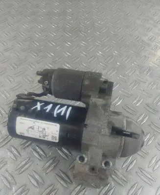 BMW X1 E84 Starter motor 857038301