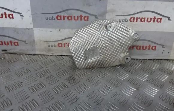 Volkswagen Touareg I Heat shield in engine bay 7L0301328E
