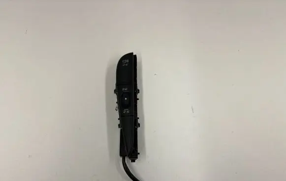 Mercedes-Benz CLS AMG C219 Other switches/knobs/shifts A2118201810 03751310