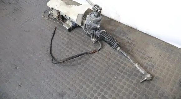 Volkswagen Golf Plus Steering rack