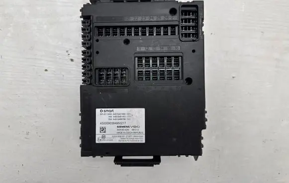 Smart ForTwo II SAM control unit A4515401550 A4514469795 A4515451401