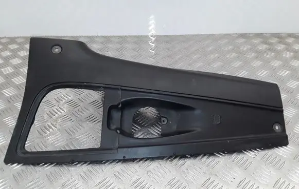 Engine cover (trim)