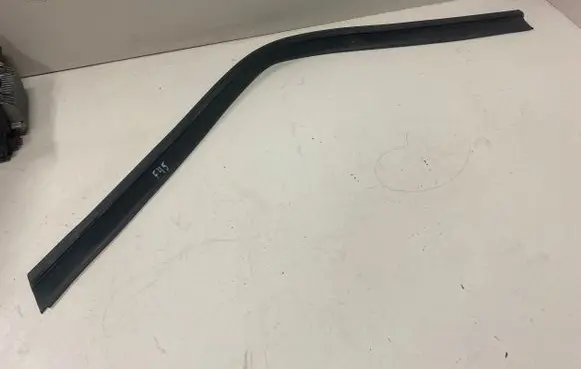 BMW 2 F45 Engine compartment rubber 7300515