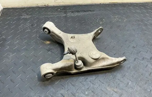 BMW 6 E63 E64 Rear upper control arm/wishbone 6755990