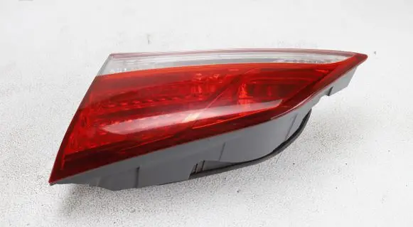 Hyundai i40 Tailgate rear/tail lights