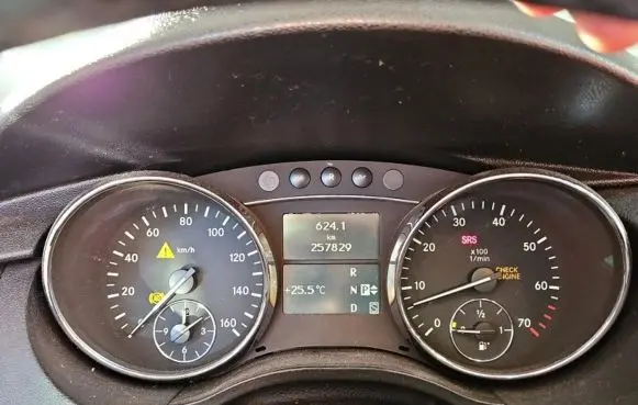 Mercedes-Benz R W251 Speedometer (instrument cluster) A2515409747 IMPRK1366101