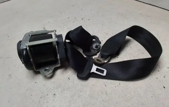 Skoda Octavia Mk2 (1Z) Front seatbelt 602035600 1Z0857702A