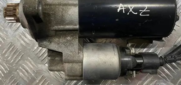 Volkswagen PASSAT B6 Starter motor AXZ 02E911023H