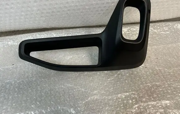 Front bumper lower grill