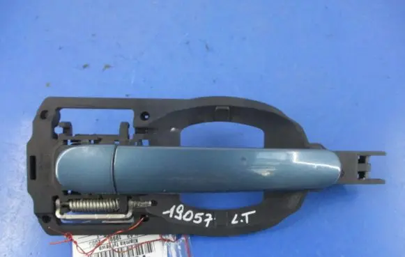 Audi A2 Rear door exterior handle 8Z0839886