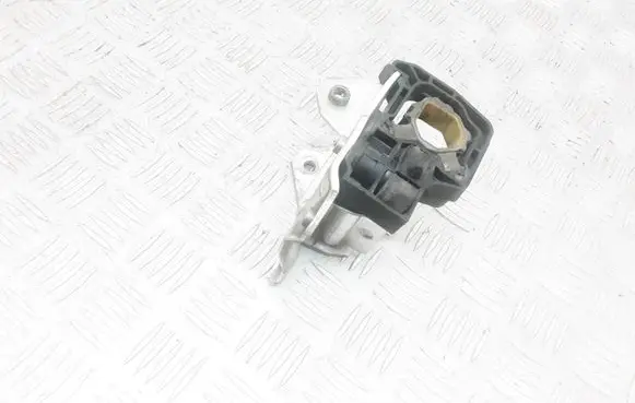 BMW 5 F10 F11 Radiator mount bracket 7186513 7207151