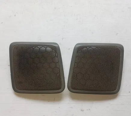 Volkswagen Transporter - Caravelle T4 Side speaker trim/cover 7D1857209 7D1857210