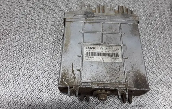 Renault Megane I Engine control unit/module 0281001488 7700106483