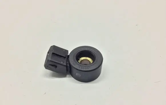 Chrysler Town u0026 Country V Detonation knock sensor 68166540AA