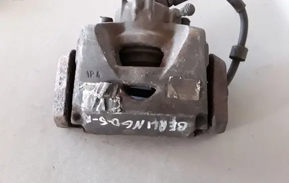 Citroen Berlingo Front brake caliper 4400V8