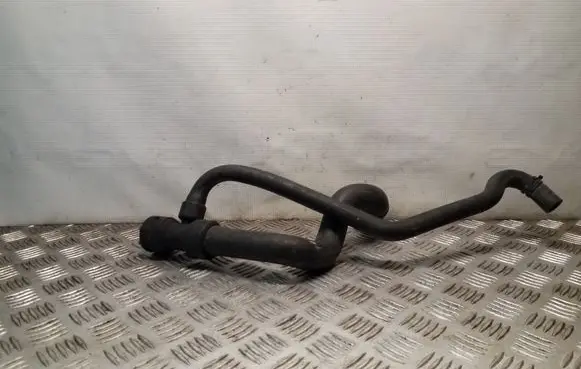 Volkswagen PASSAT B5 Engine coolant pipe/hose 8D0121055F