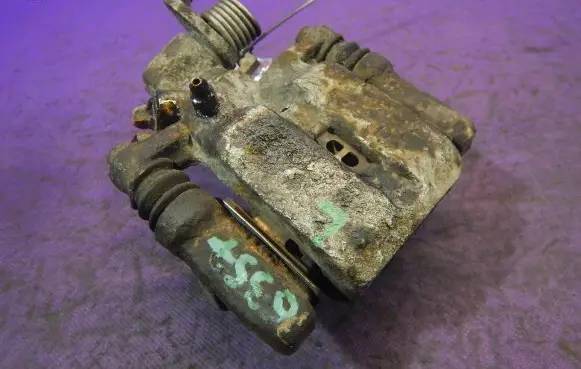 Honda Accord Rear brake caliper