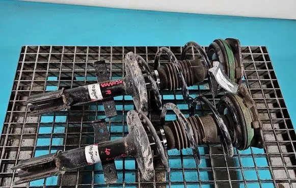 Front shock absorber/damper