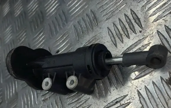 Audi A6 S6 C6 4F Clutch master cylinder 4F0721401A