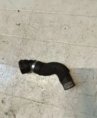 Audi A5 8T 8F Engine coolant pipe/hose 8K0121101K