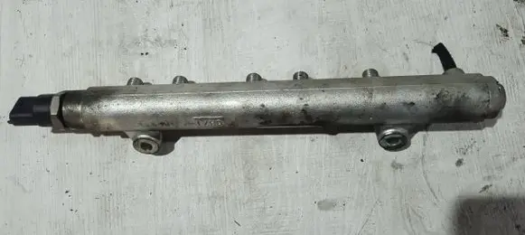 Honda Civic Fuel main line pipe 16610RSRE01 1077800440 0445214121