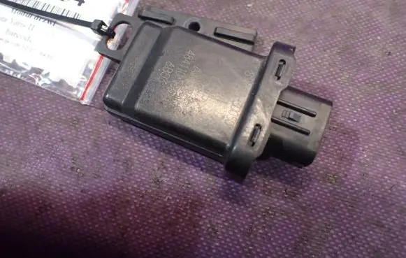 Toyota Yaris Door control unit/module 89991-30050