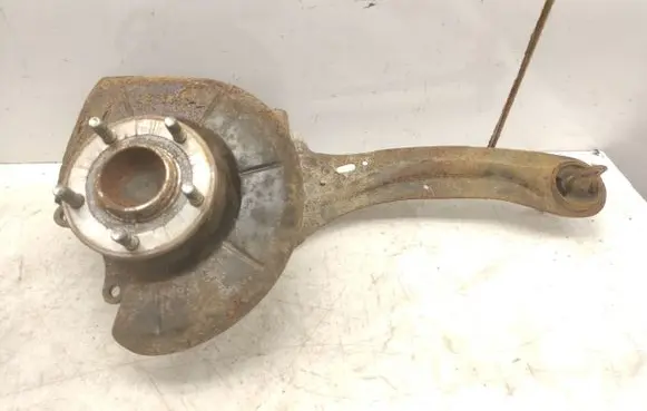Mazda 5 Rear wheel hub spindle/knuckle 