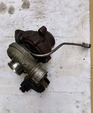 Citroen C-Crosser Turbo 9683657880 7696743 03052F