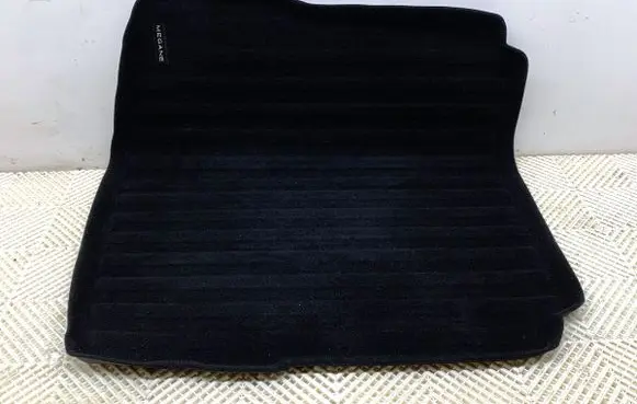 Renault Megane IV Trunk/boot floor carpet liner 