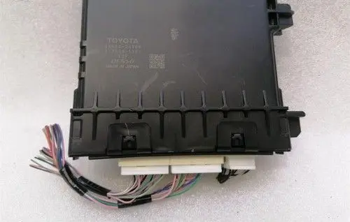 Lexus LX IV J300 Door control unit/module 8865024580