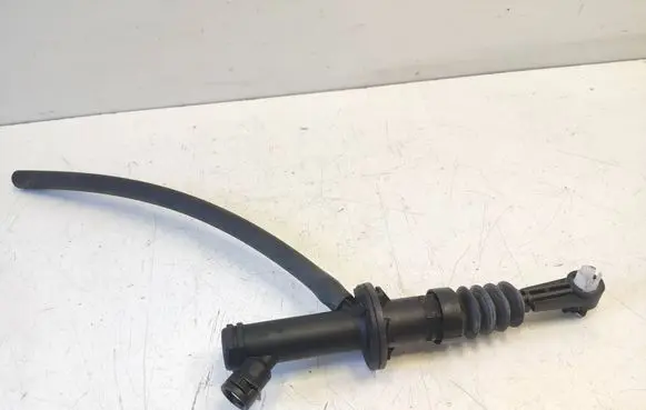 Renault Scenic III - Grand scenic III Clutch master cylinder 306101808R