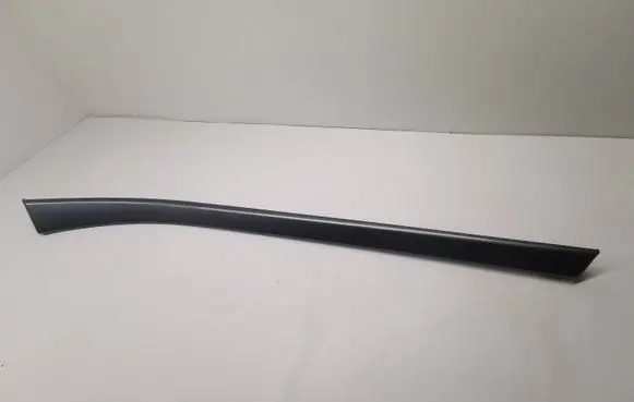 BMW 5 E39 Other front door trim element 8172032