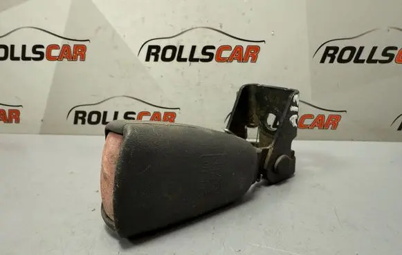 Volvo S80 Rear seatbelt buckle 9156905