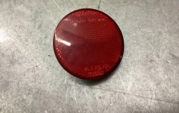 Nissan X-Trail T30 Rear tail light reflector 020982