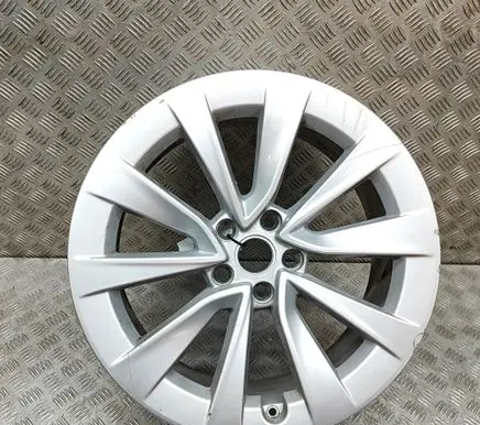 Tesla Model 3 R19 alloy rim 104426400A