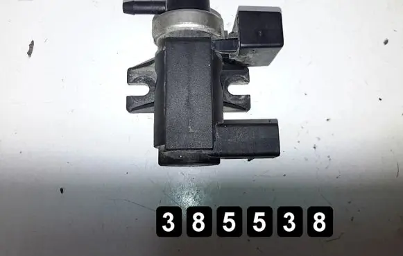 Audi A4 S4 B6 8E 8H Turbo solenoid valve