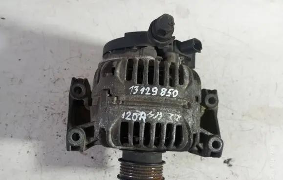 Opel Signum Generator/alternator 13129850
