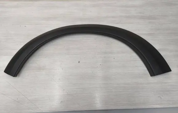 Volvo XC70 Front arch trim 30763653