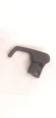 Volkswagen PASSAT B5 Engine bonnet (hood) release handle 3A1823533