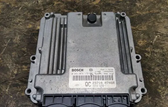 Renault Koleos I Engine control unit/module 0281018172 237100746R 237101625R